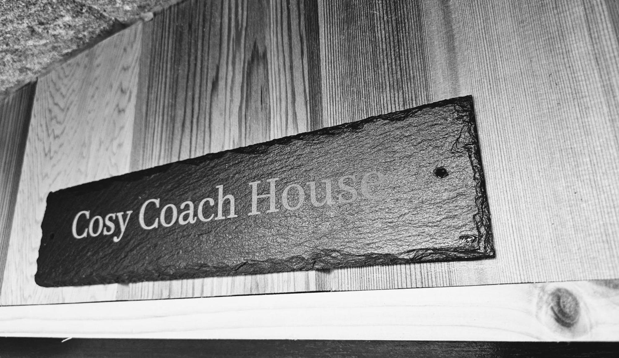 Cosy Coach House Villa Bellingham Bagian luar foto